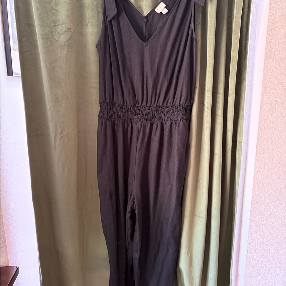 A New Day Black V-Neck Garment